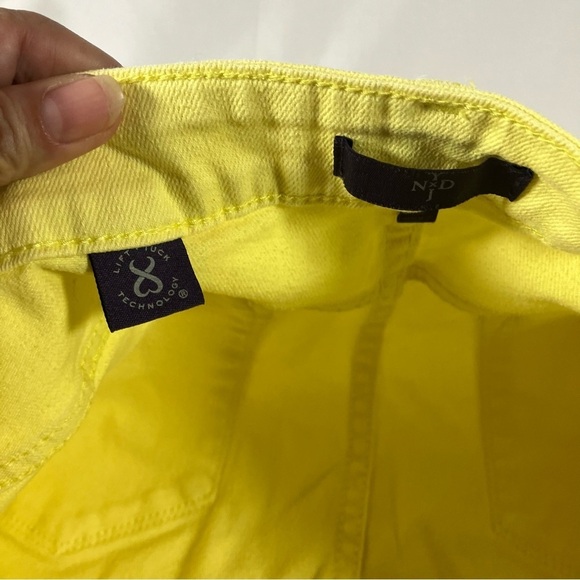 NYDJ Bright Yellow Lift Tuck Technology Ankle Jeans Womens Size 8 - Picture 6 of 9
